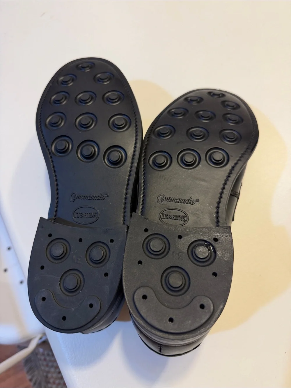 Todd Snyder X Sanders Black Leather Penny Loafers Sz 9.  New. Tub7